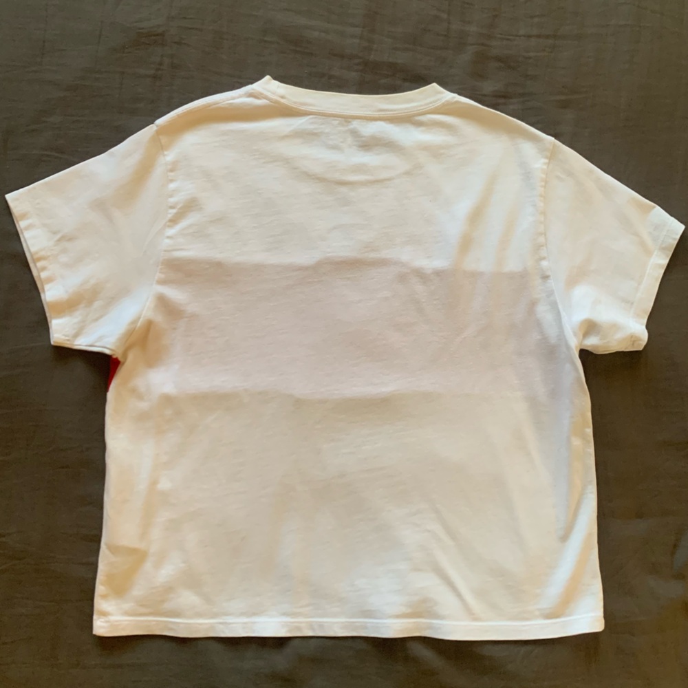 Levi’s Women Graphic White Red Colorblock Crop-top Tee Size S Oversized Shirt - Picture 3 of 3